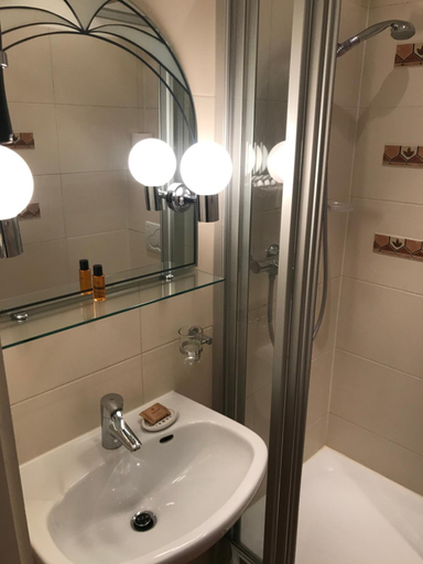 Bathroom 3, Pension Auszeit, Ahrweiler
