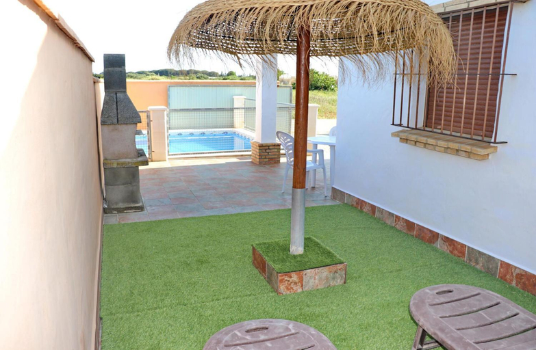 Others 3, Chalet Penuelas, Cádiz