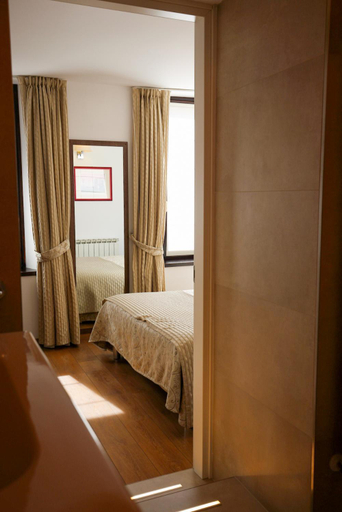 Bedroom 3, Albergo Antica Locanda, Bergamo
