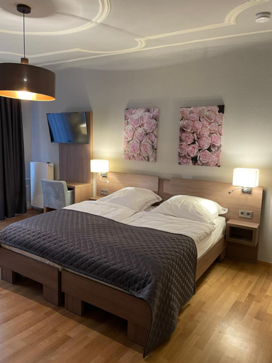 Bedroom 2, Boardinghouse Goethehaus, Heidelberg