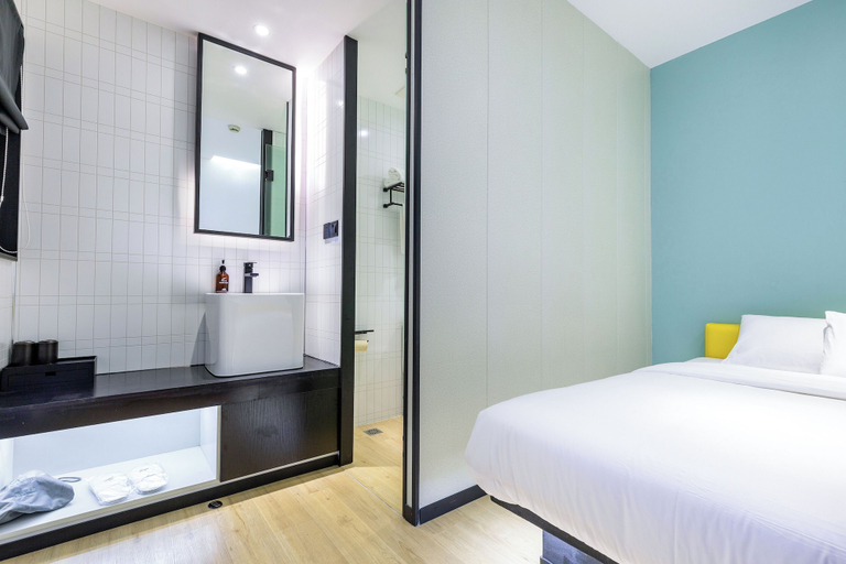 Bedroom 2, yibaijiudianjiangwandian, Shanghai