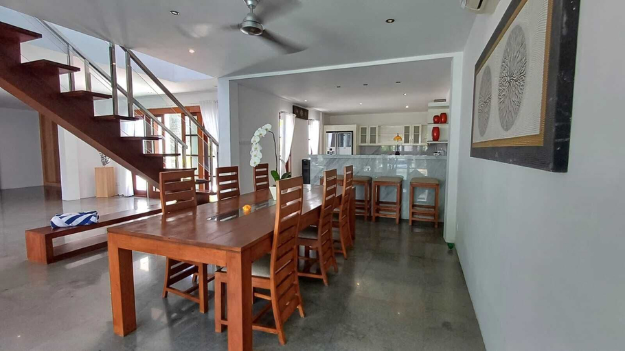 Food & Drinks 5, Villa Isabella, Badung