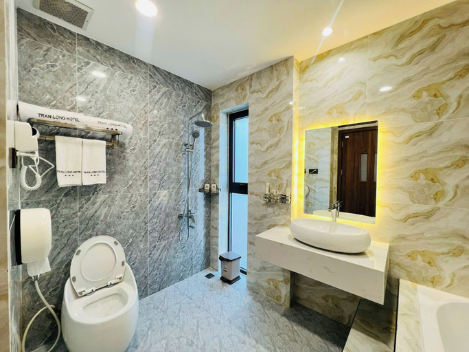 Bathroom 2, Tran Long District 12, District 12