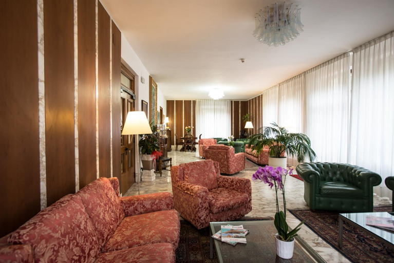 Bar/lounge 5, Hotel Roma, Pisa
