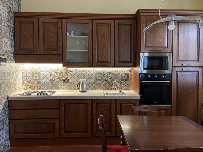 Others 5, Florentine Soul Apartment - Santo Spirito, Florence
