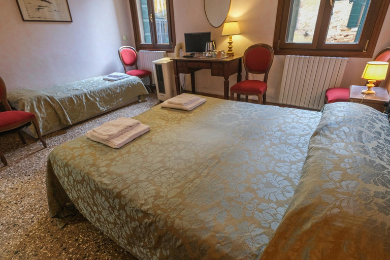 Others 5, CA'SALVADOR, Venezia