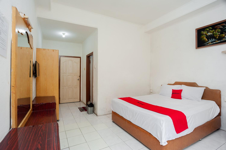 Bedroom 18