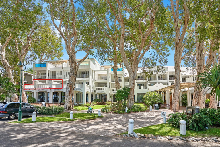 Beach Club Private Apartments Palm Cove, Cairns
