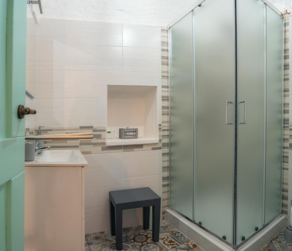 Bathroom 2, Casa Vacanze “House on the Left”, Brindisi