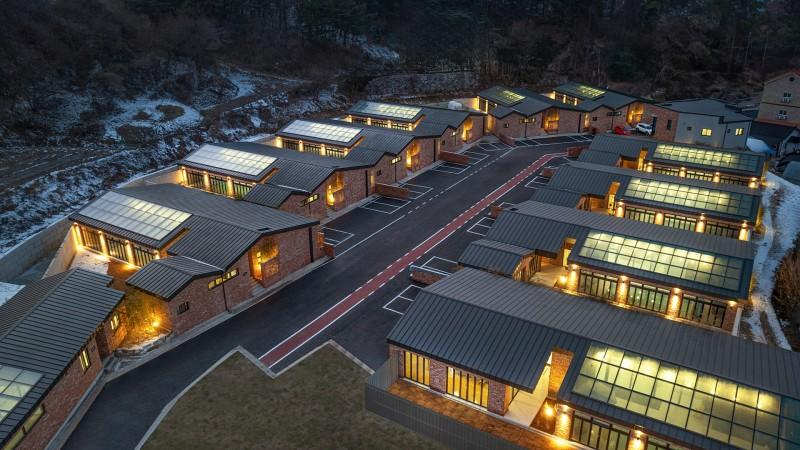 Muju Narin Pool Villa, Muju