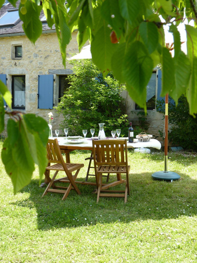 Others 2, Aux fontaines d'Eyvigues, Dordogne