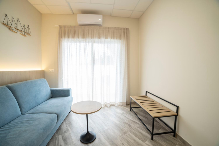 Others 5, Hostal Altea Karma, Alicante