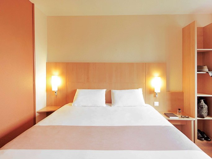 Bedroom 3, ibis Baar Zug, Zug