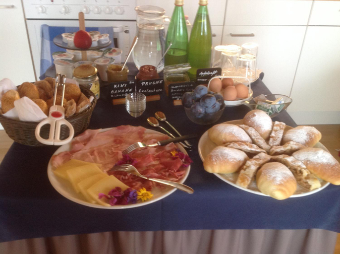 Food & Drinks 2, Bbmarlene, Bolzano