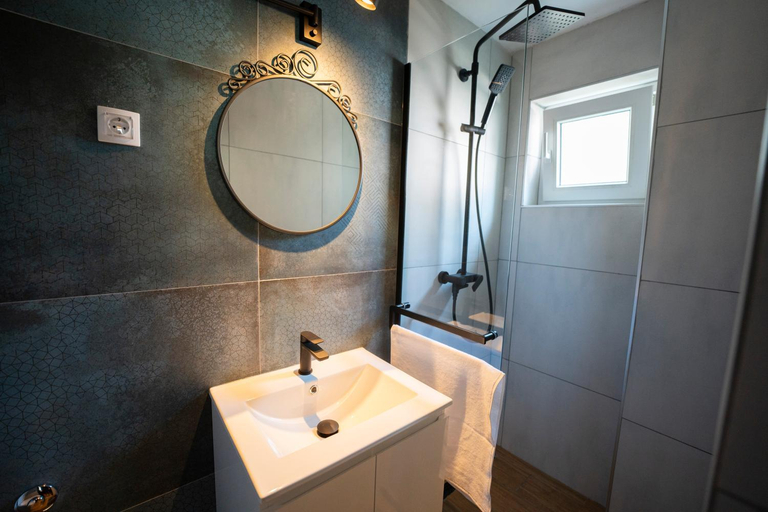 Others 3, Cozy Nook B&B - Free Private Parking, Novi Sad