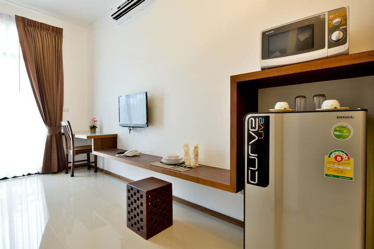 Dining Room 8