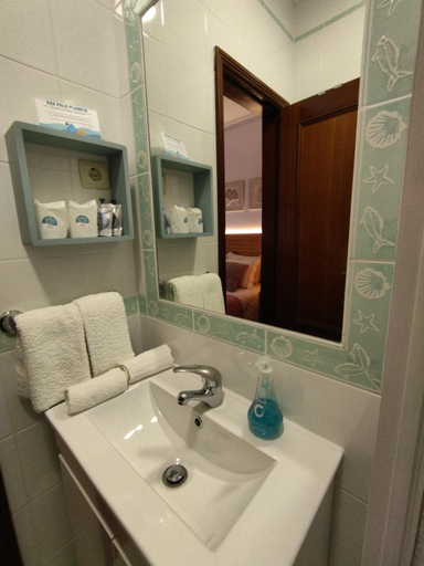 Bathroom, Casa do Rio, São Pedro do Sul