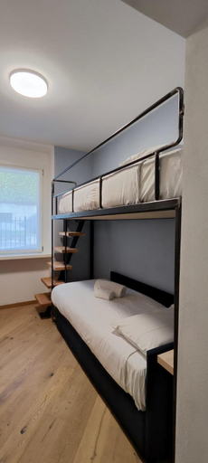 Bedroom 4, MG House Luxury, Como