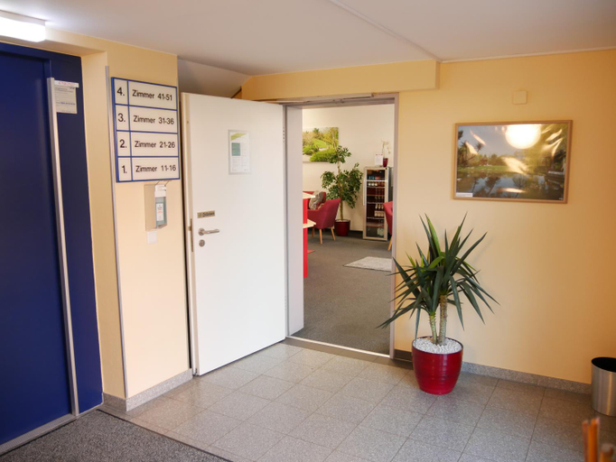 Others 5, Parkhotel Marzahn, Berlin