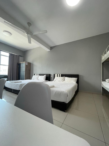 Bedroom 15
