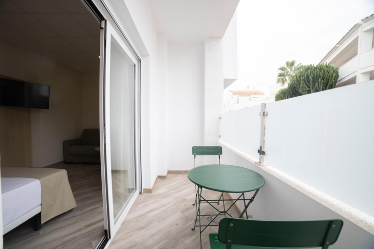 Others 5, Hostal Altea Karma, Alicante