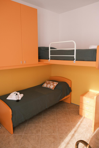 Bedroom 2, Giorgio's Flowery House by PortofinoVacanze, Genova