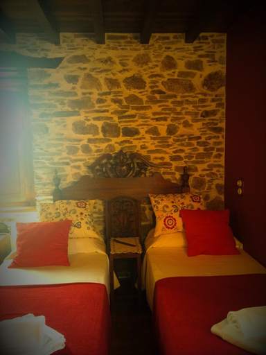 Bedroom 3, Hotel A Casa de Piego - Optimal Hotels Selection, Lugo