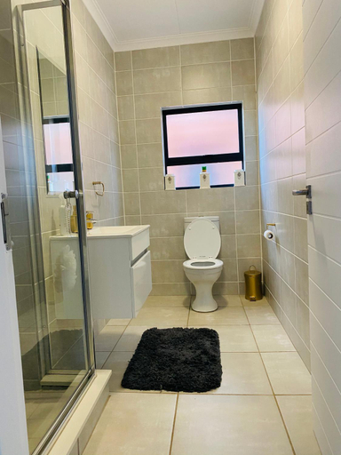 Bathroom 5, Mint Resorts The Blyde, City of Tshwane