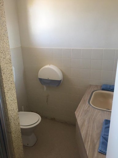 Bathroom 3, Yarram Commecial Hotel Motel, Wellington - Alberton