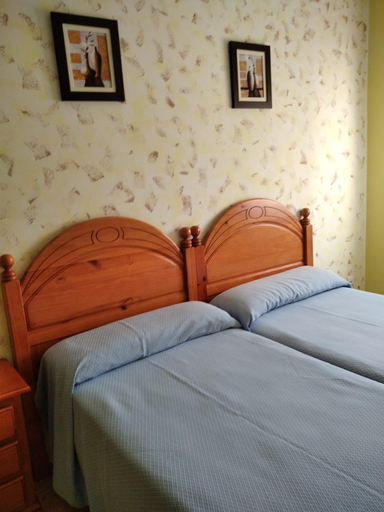 Bedroom 2, Pension Vega de Pas, Cantabria