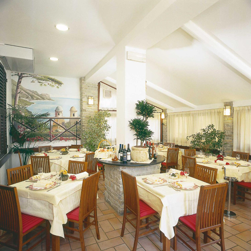 Food & Drinks 3, Hotel Ulivi, Genova