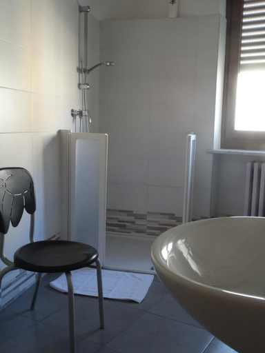 Others 5, Ostello Cuneo, Cuneo