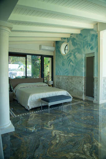 Others 3, Thalos boutique home, Syracuse
