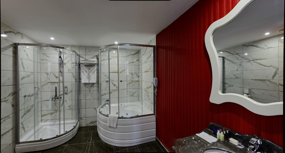 Bathroom 5, Vikingen Infinity Resort & Spa, Alanya
