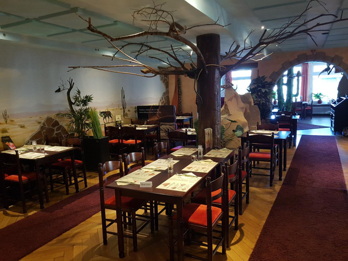 Food & Drinks 2, Desperados Hotel, Celle