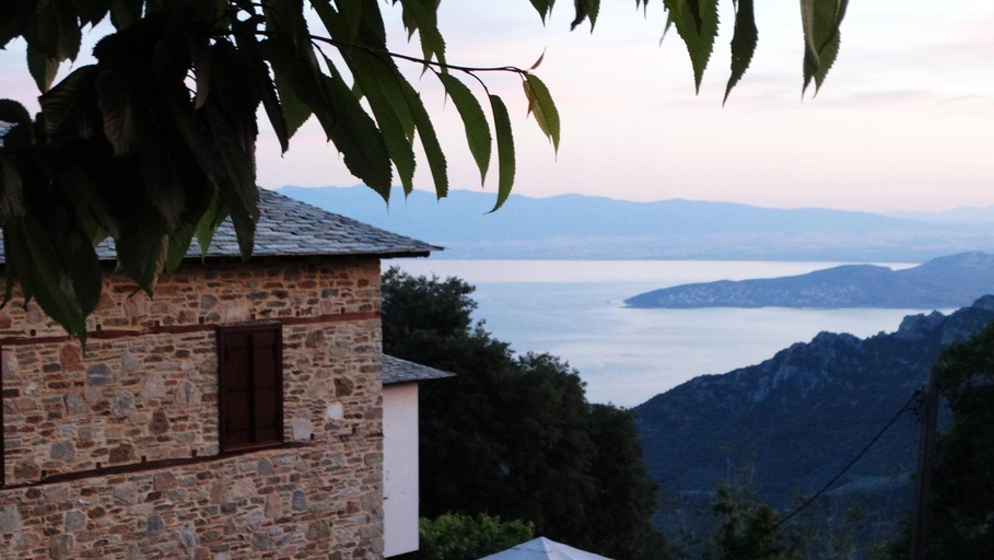Others 4, Iliopetra Suites, Thessaly