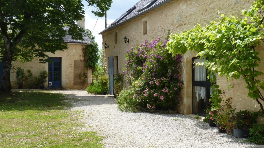 Others 4, Aux fontaines d'Eyvigues, Dordogne