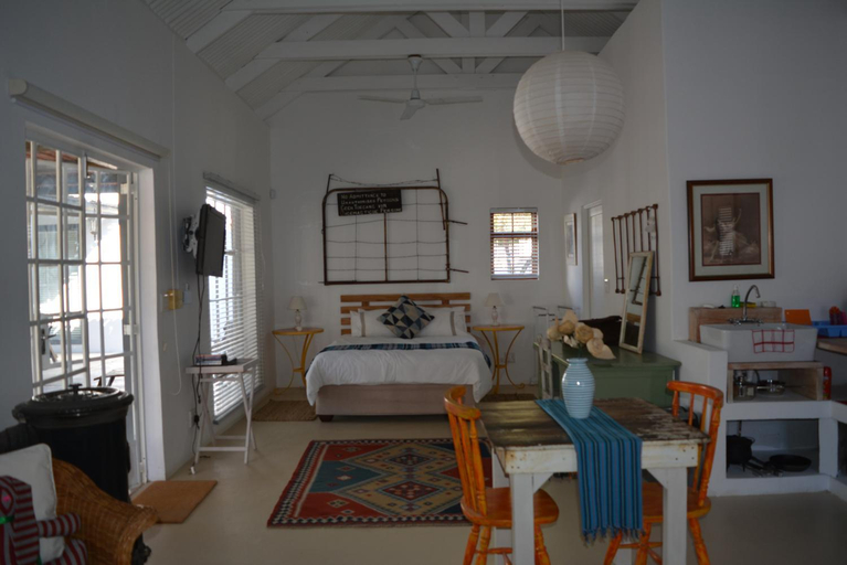 Others 5, Gecko Cottages, Central Karoo