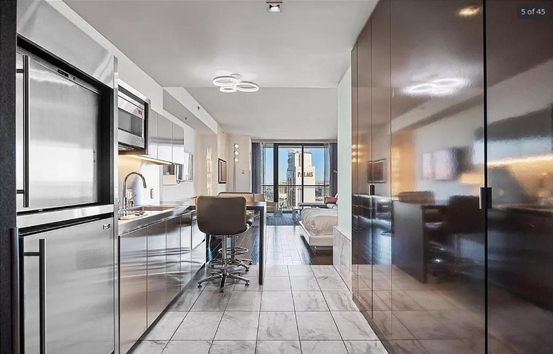Others 5, Luxury Hotel Suite With Private Strip View Balcony, Clark
