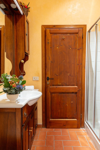 Bathroom 2, Florentine Soul Apartment - Santo Spirito, Florence