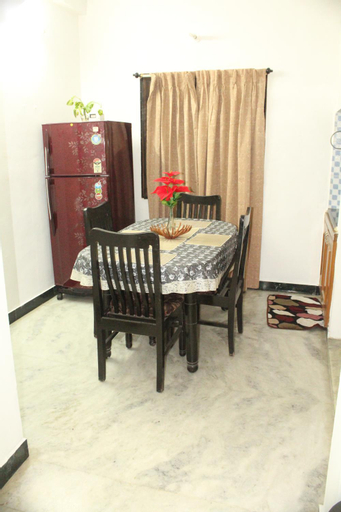 Dining Room 16