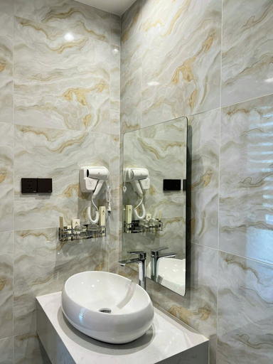 Bathroom 3, Tran Long District 12, District 12