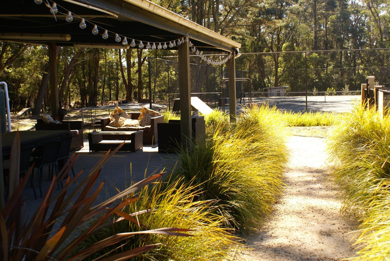 Food & Drinks 4, Twin Falls Bush Cottages, Wingecarribee