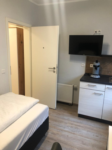 Bedroom 19