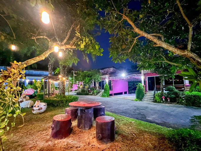 Food & Drinks, Baansuanmeetang Resort, Muang Chanthaburi
