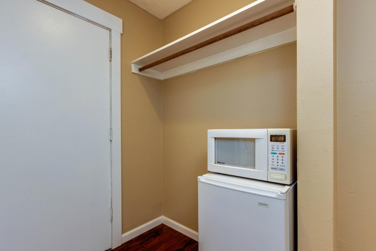 Amenities 11