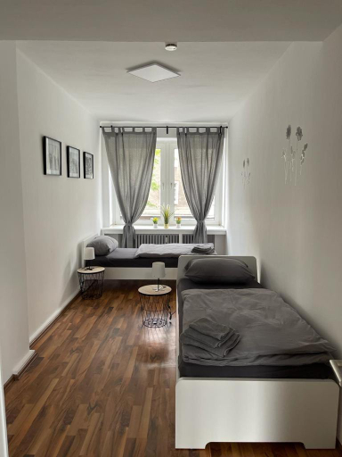 Others 2, Ruhrpott Apartment Zentral, Herne