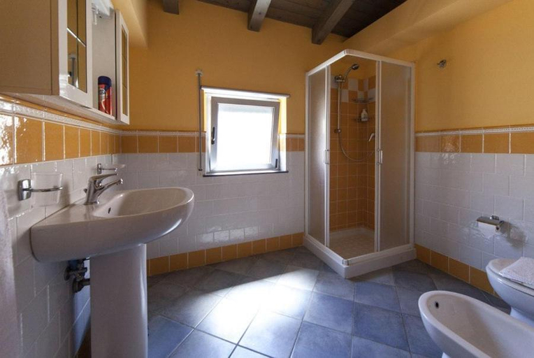 Others 4, Residence Mare Blu, Messina