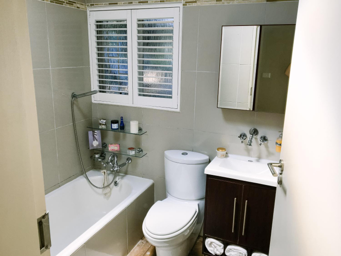 Bathroom, Camellia Haven, City of Tshwane