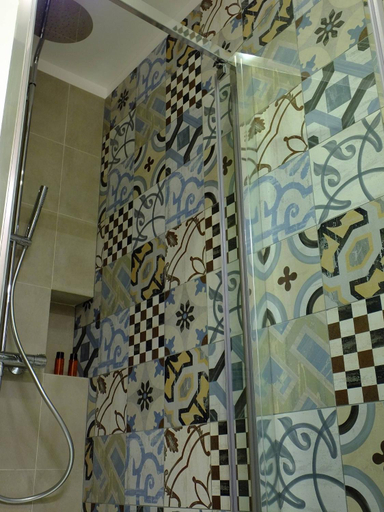 Others 5, Zefiro Home, Rome